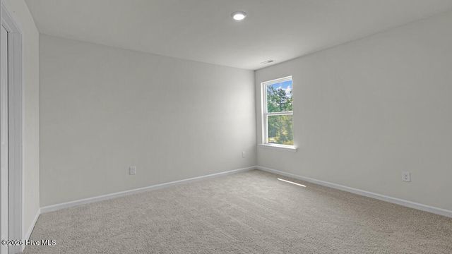 3085 Platinum Circle, West End, NC 27376