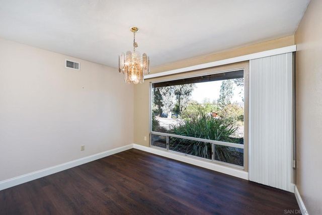 2307 Vista Rodeo Dr, El Cajon, CA 92019