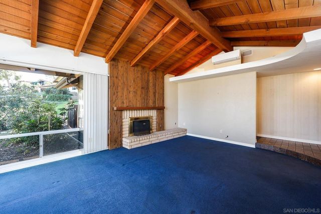 2307 Vista Rodeo Dr, El Cajon, CA 92019