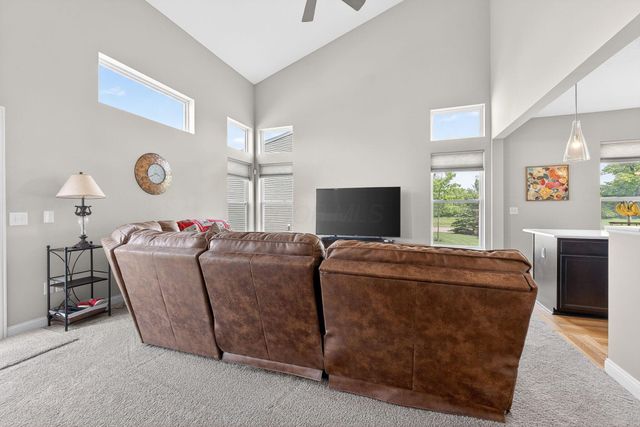 722 Deer Run Drive, Marysville, OH 43040