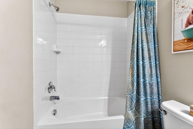 722 Deer Run Drive, Marysville, OH 43040
