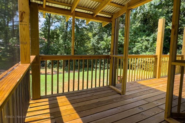 293 Commodore Drive, Livingston, TX 77351