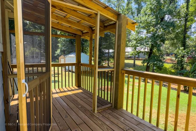 293 Commodore Drive, Livingston, TX 77351