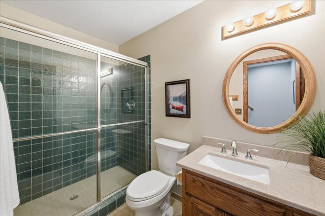 7429 Upper 136th Street W, Apple Valley, MN 55124