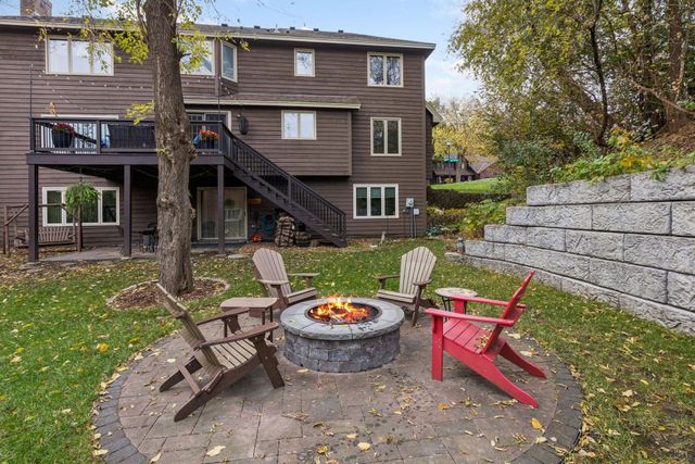 7429 Upper 136th Street W, Apple Valley, MN 55124