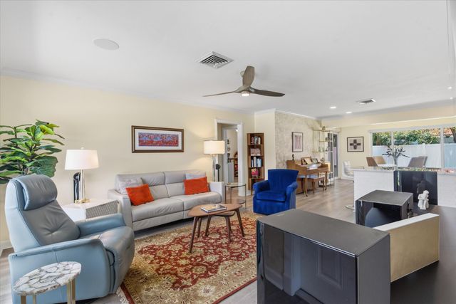 801 Berkeley Street, Boca Raton, FL 33487