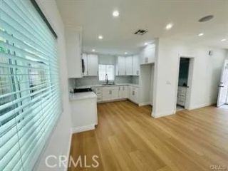 1125 Raleigh Street B, Glendale, CA 91205