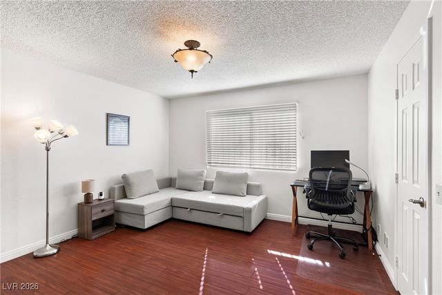 2461 Old Forge Lane 107, Las Vegas, NV 89121