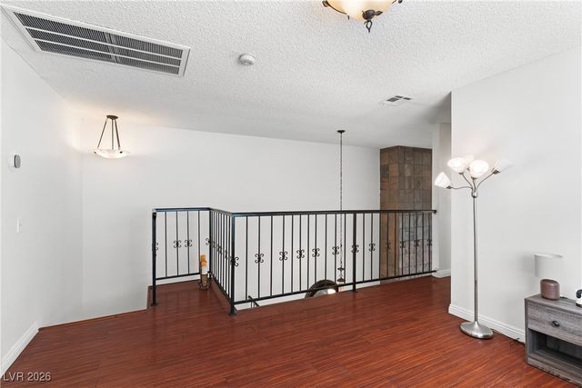 2461 Old Forge Lane 107, Las Vegas, NV 89121