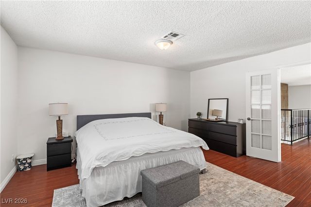 2461 Old Forge Lane 107, Las Vegas, NV 89121