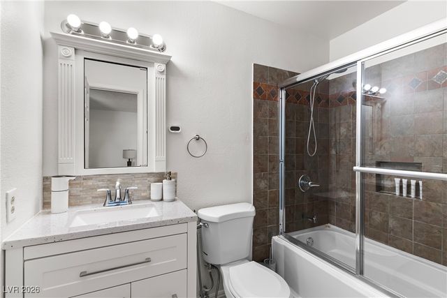 2461 Old Forge Lane 107, Las Vegas, NV 89121