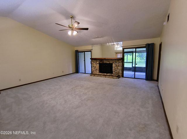 7841 BAYMEADOWS Circle W, Jacksonville, FL 32256
