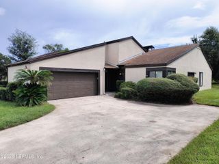 7841 BAYMEADOWS Circle W, Jacksonville, FL 32256