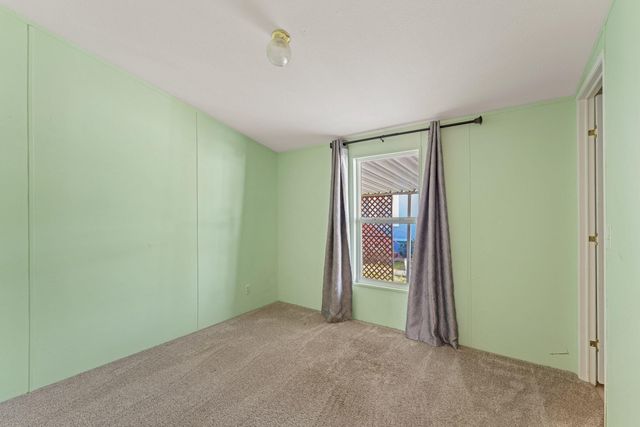 1515 Agape Way, Grants Pass, OR 97527