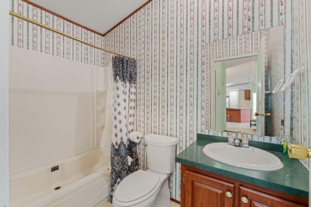 1515 Agape Way, Grants Pass, OR 97527