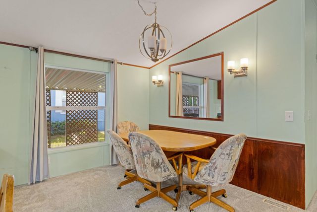 1515 Agape Way, Grants Pass, OR 97527