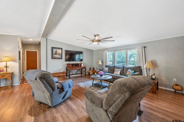 110 W SYCAMORE LANE, Murchison, TX 75778