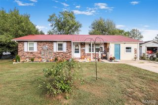 713 Oak Street, Fredericktown, MO 63645