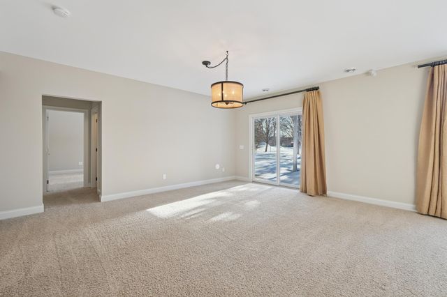 7001 W 175th Avenue, Eden Prairie, MN 55346