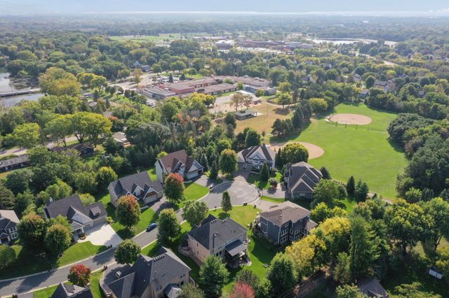 7001 W 175th Avenue, Eden Prairie, MN 55346