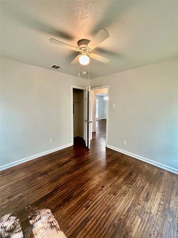 430 Carver Street, Mesquite, TX 75149
