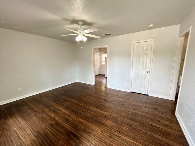 430 Carver Street, Mesquite, TX 75149
