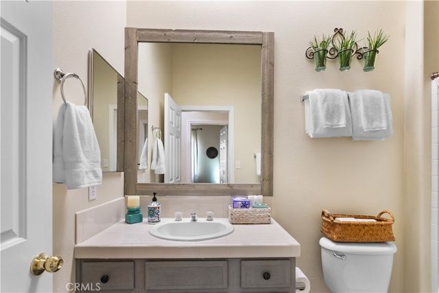 53140 Avenida Vallejo, La Quinta, CA 92253