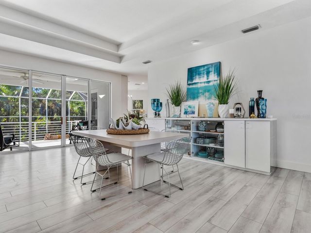 5018 63RD DRIVE W, Bradenton, FL 34210