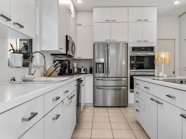 5018 63RD DRIVE W, Bradenton, FL 34210