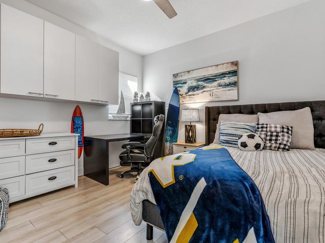 5018 63RD DRIVE W, Bradenton, FL 34210