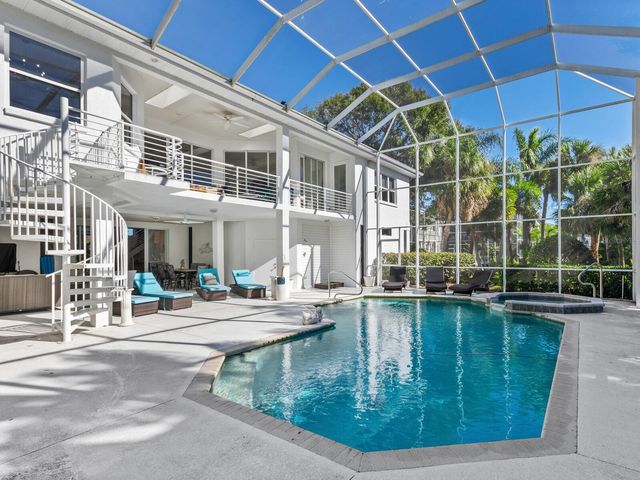 5018 63RD DRIVE W, Bradenton, FL 34210