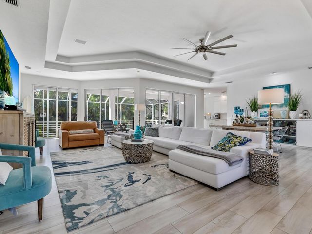 5018 63RD DRIVE W, Bradenton, FL 34210