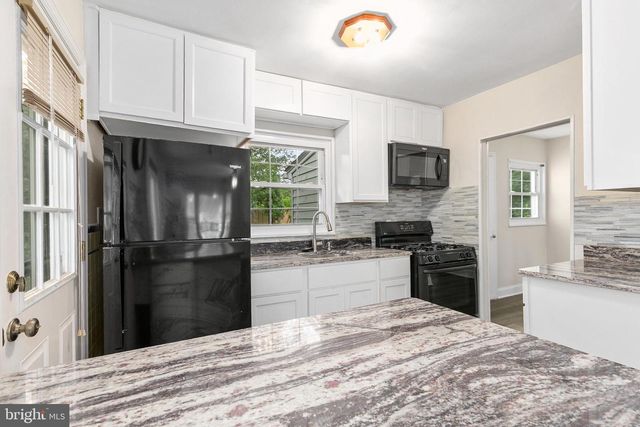 4820 67TH AVE, Hyattsville, MD 20784