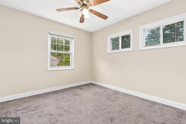 4820 67TH AVE, Hyattsville, MD 20784