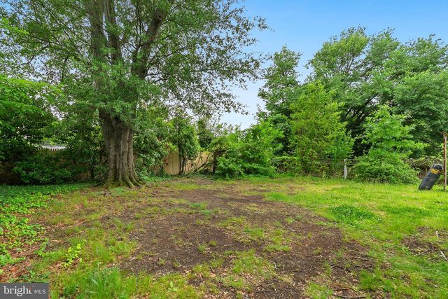 4820 67TH AVE, Hyattsville, MD 20784