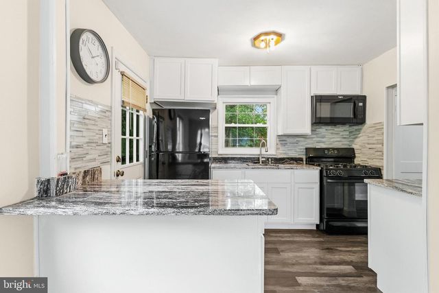 4820 67TH AVE, Hyattsville, MD 20784