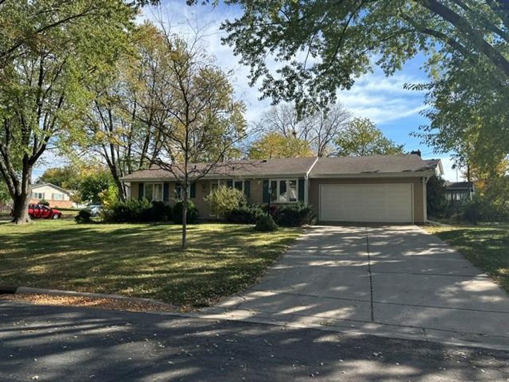 3301 Selkirk Drive, Burnsville, MN 55337 — exterior