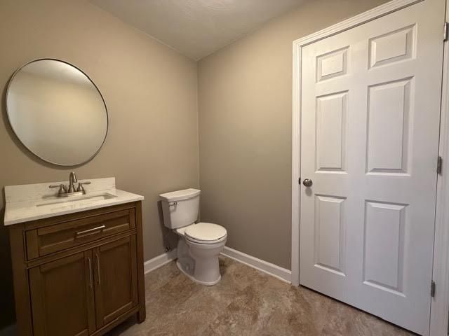 1020 Lauderdale AVE, Vinton, VA 24179