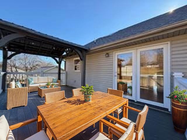 1020 Lauderdale AVE, Vinton, VA 24179