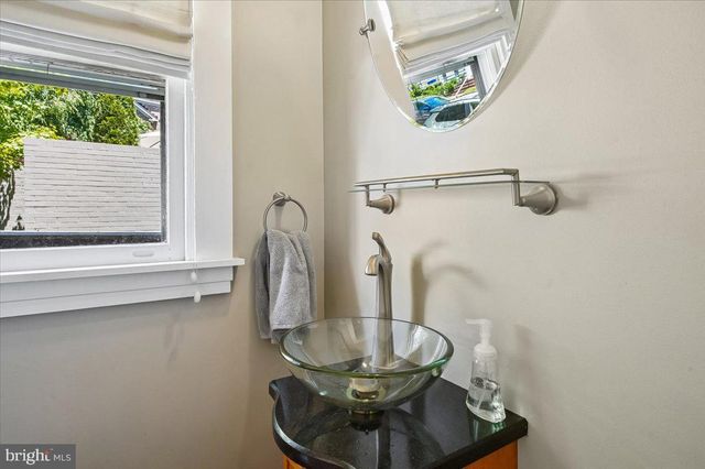 20 SHAW ST, Annapolis, MD 21401
