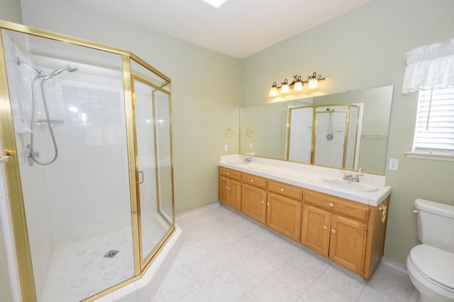 2652 Morris Avenue, Clovis, CA 93611