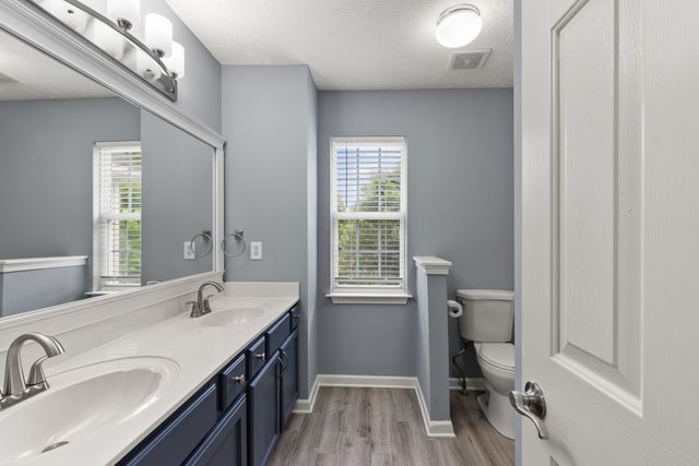 761 Tulip Grove Rd Apt 1602, Hermitage, TN 37076