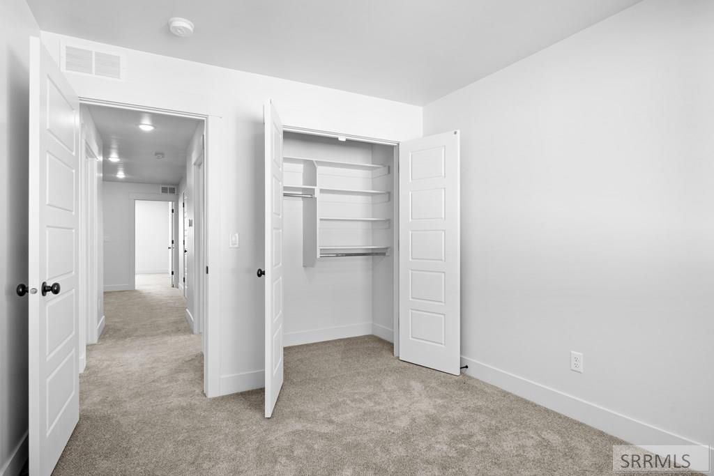 Image 12 of property listing at 267 Blue Sky Court, Sugar City, ID 83448