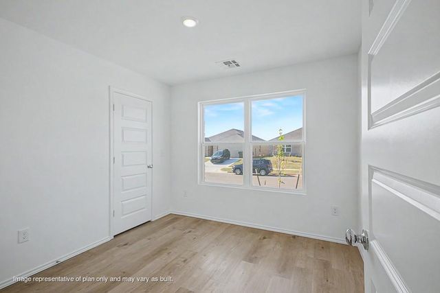 5414 Nicole Drive, Tuttle, OK 73089