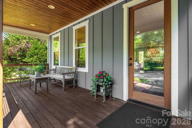 76 Louisiana Avenue, Asheville, NC 28806