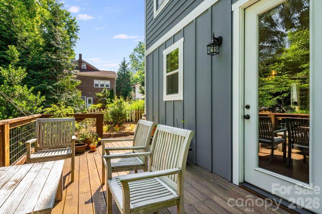 76 Louisiana Avenue, Asheville, NC 28806