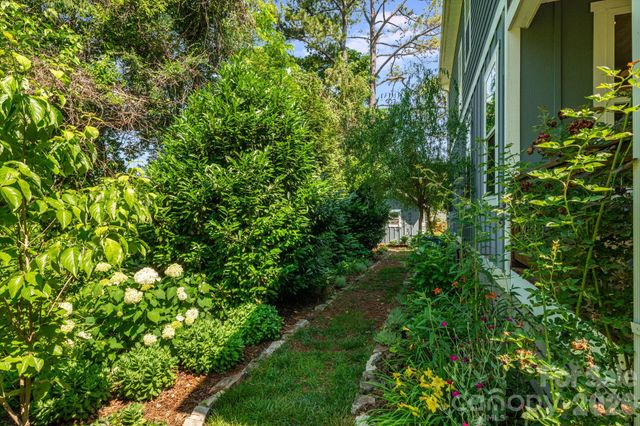 76 Louisiana Avenue, Asheville, NC 28806