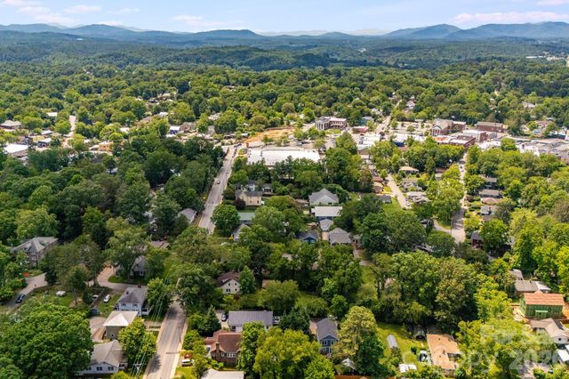 76 Louisiana Avenue, Asheville, NC 28806