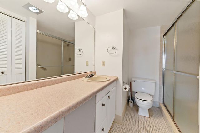 1034 Rexford B, Boca Raton, FL 33434