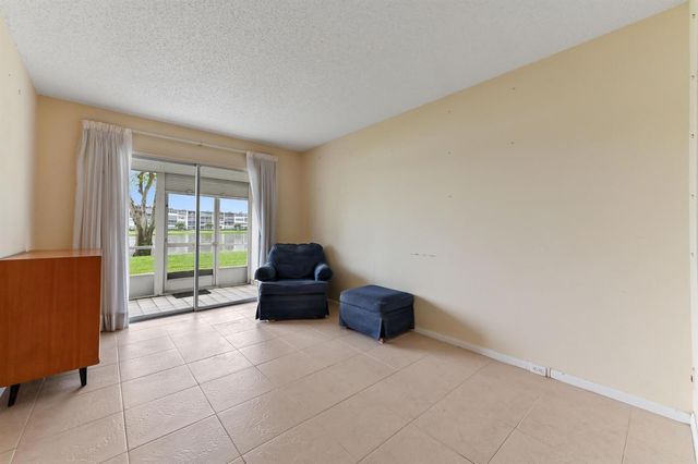 1034 Rexford B, Boca Raton, FL 33434
